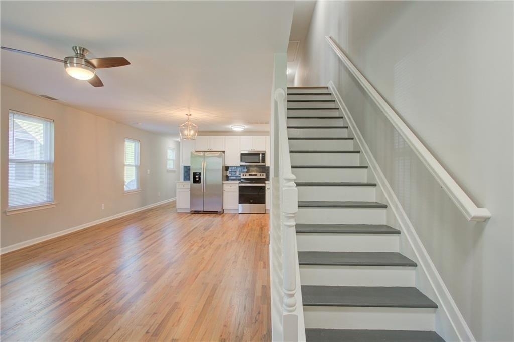 1173 Arlington Avenue Sw - Photo 2
