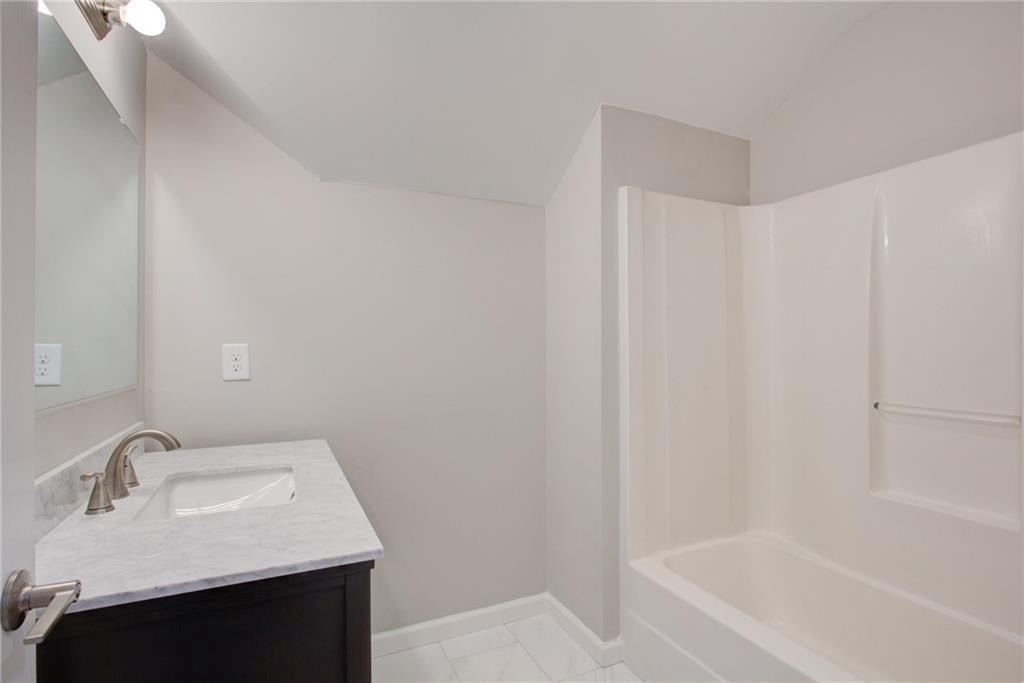 1173 Arlington Avenue Sw - Photo 13