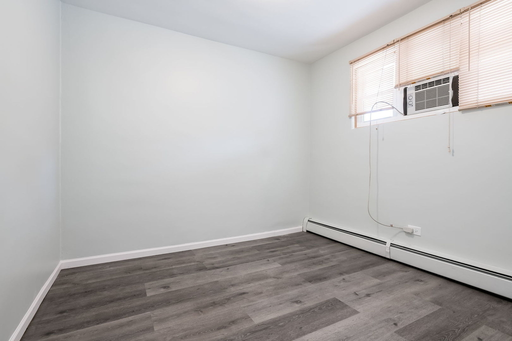 931 Dunlop Avenue - Photo 13