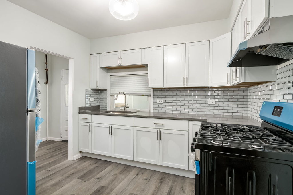 931 Dunlop Avenue - Photo 5