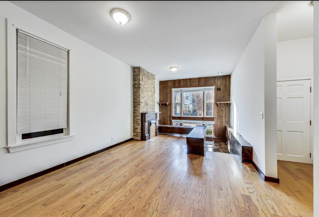 2643 N Mildred Avenue - Photo 1