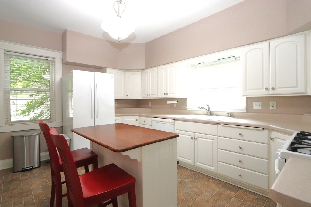 413 W Jackson Street - Photo 9