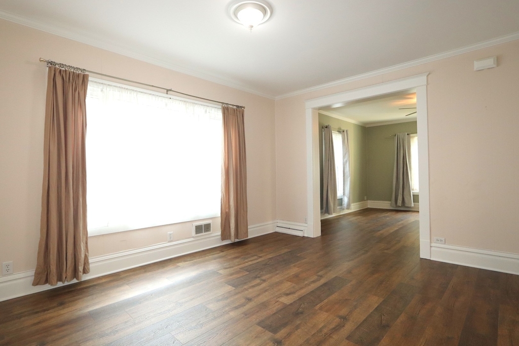 413 W Jackson Street - Photo 6