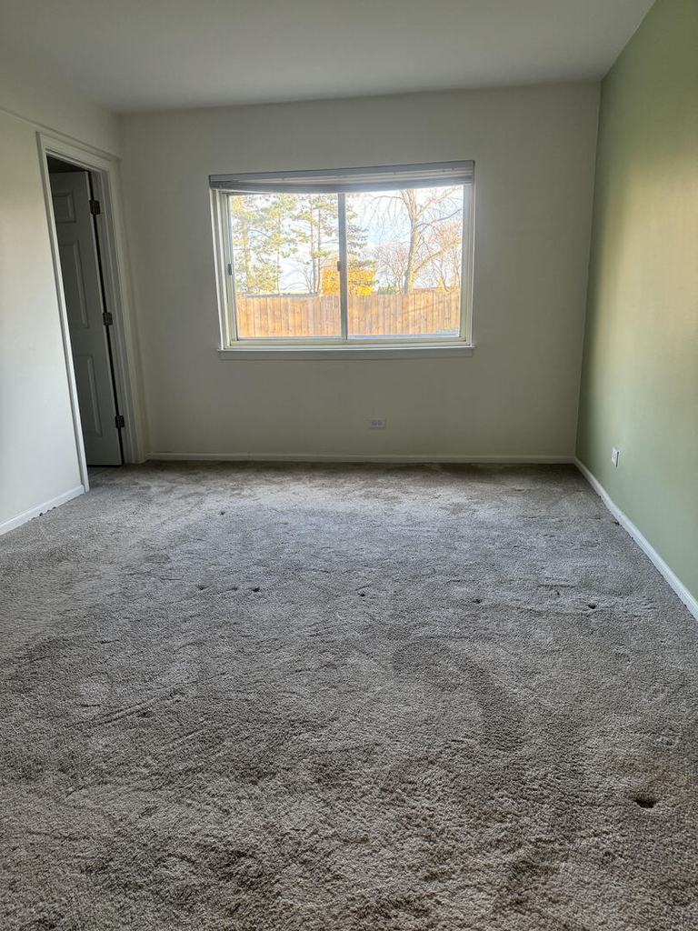 675 Grove Drive - Photo 5