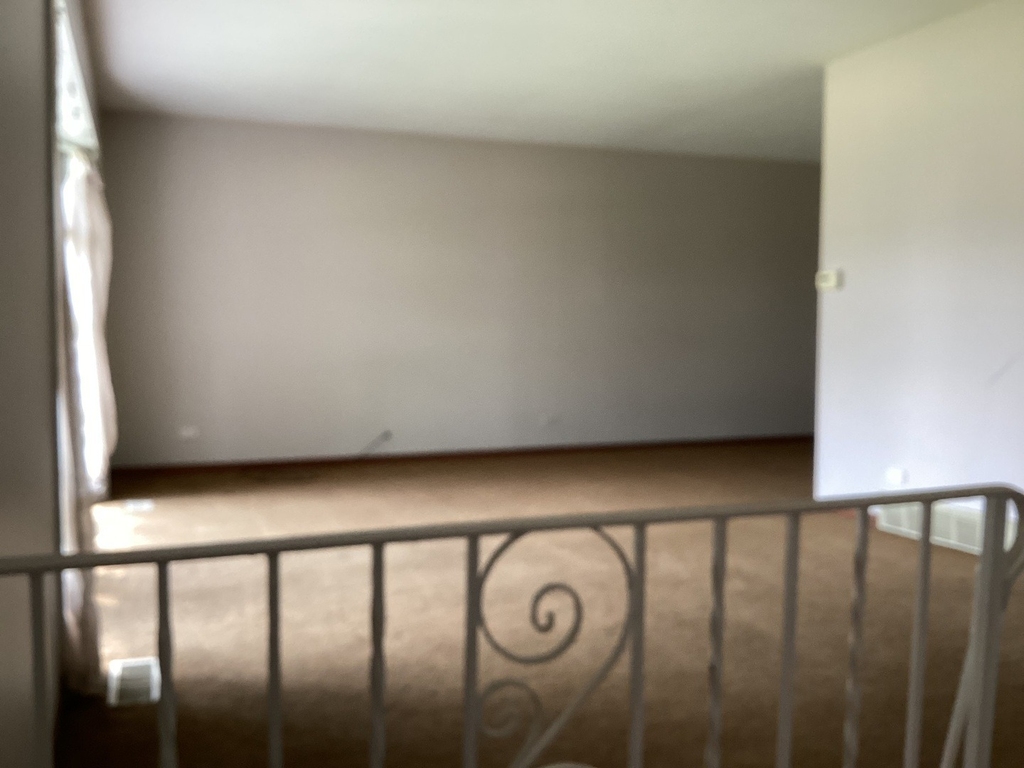 928 N Rohlwing Road - Photo 2