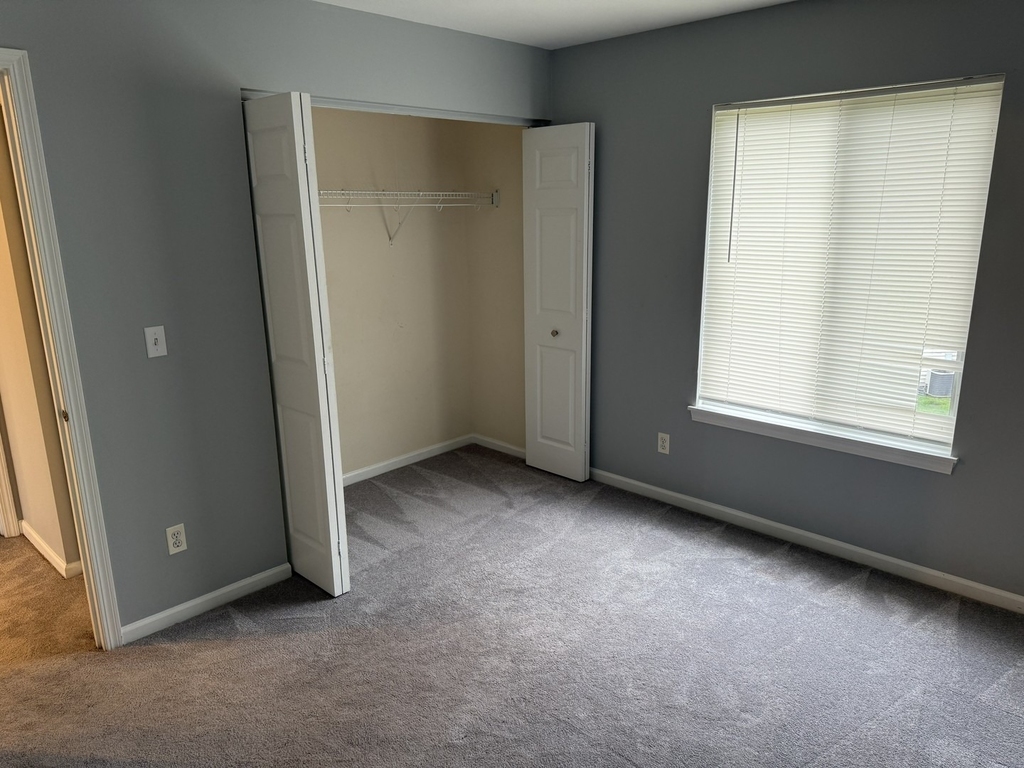 384 Reston Circle - Photo 16