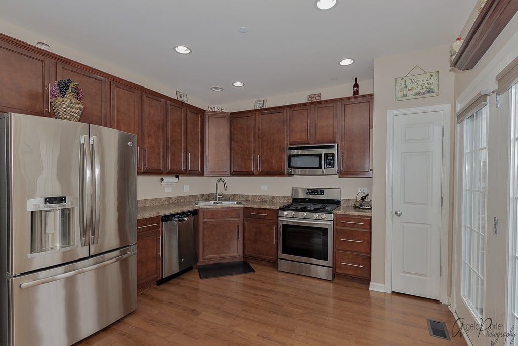 9870 Williams Drive - Photo 3