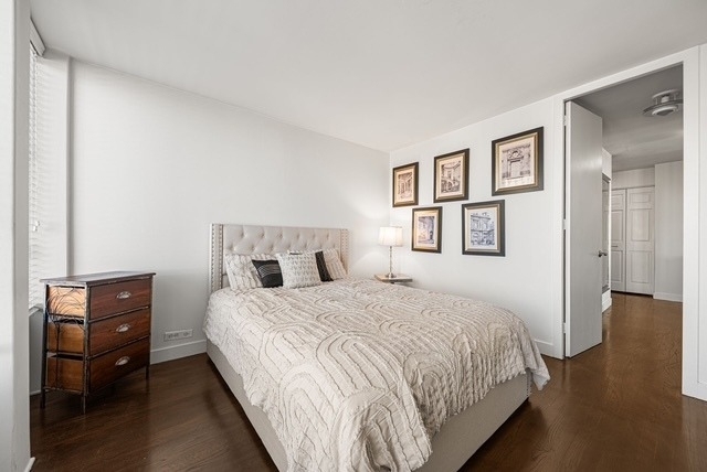 100 E Walton Street - Photo 14