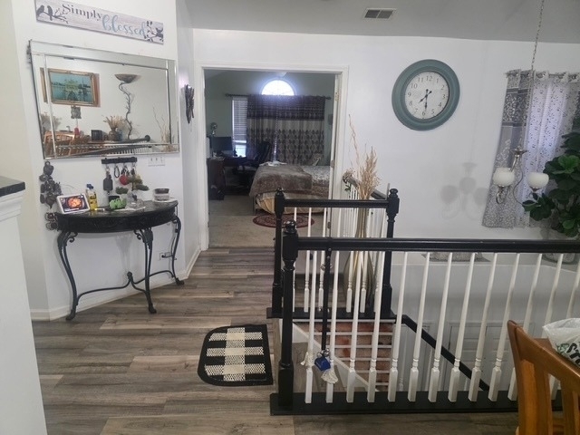 2062 Peach Tree Lane - Photo 3