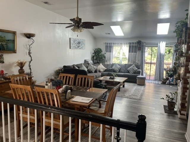 2062 Peach Tree Lane - Photo 4