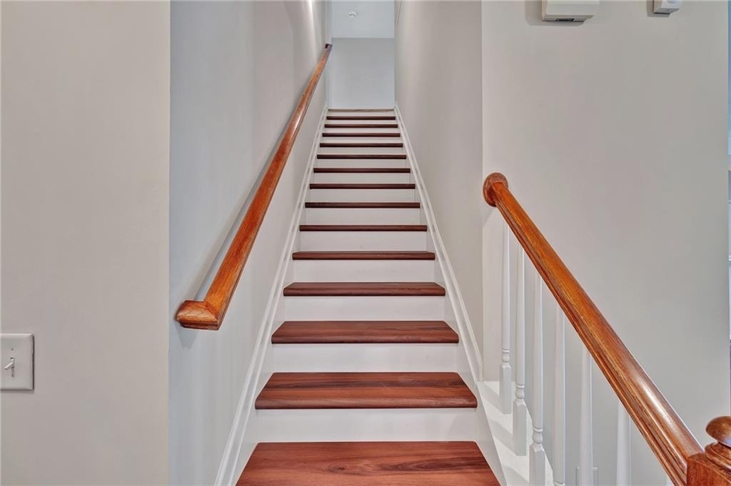 2187 Oakland Grove Place - Photo 12