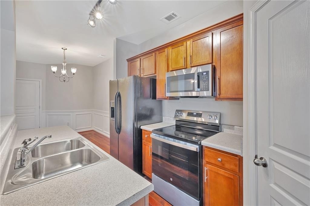 2187 Oakland Grove Place - Photo 7