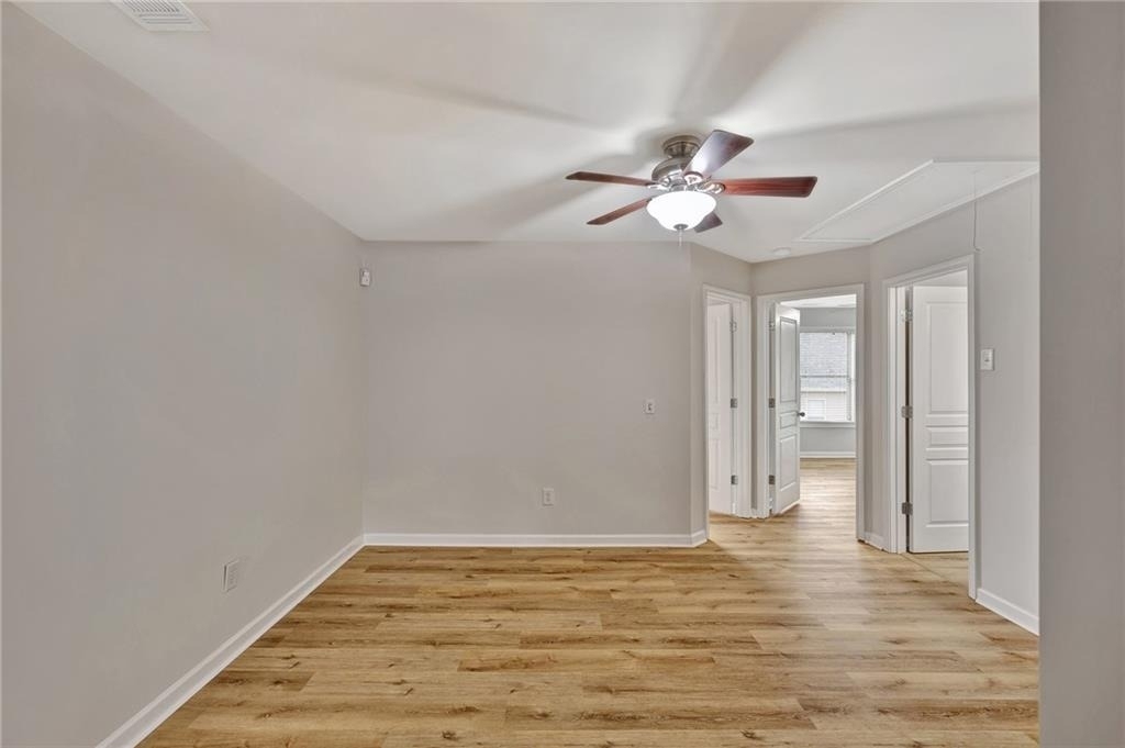2187 Oakland Grove Place - Photo 13