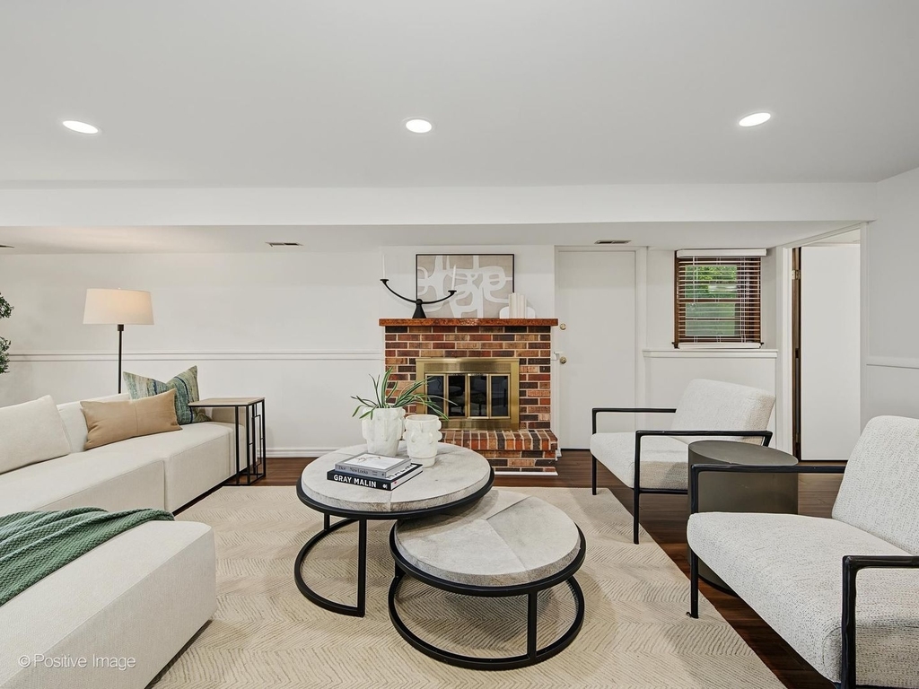 800 Marston Avenue Ne - Photo 20