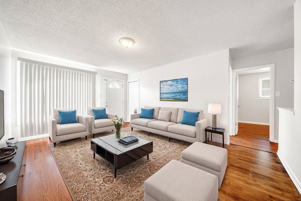 14433 Springfield Avenue - Photo 1