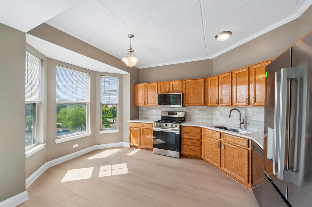 511 Prestwick Lane - Photo 2