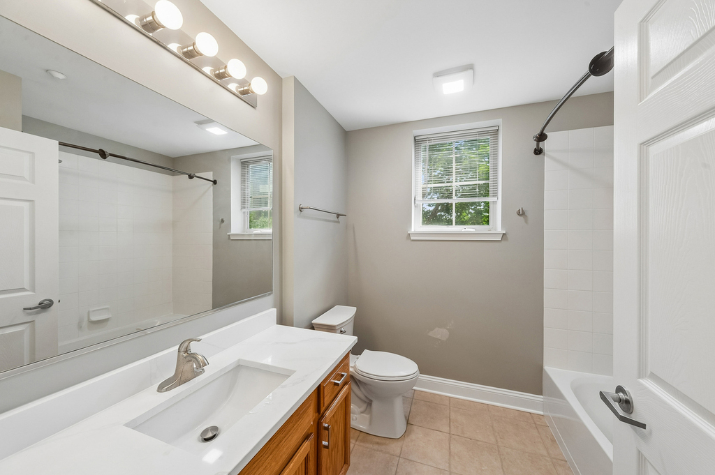 511 Prestwick Lane - Photo 5