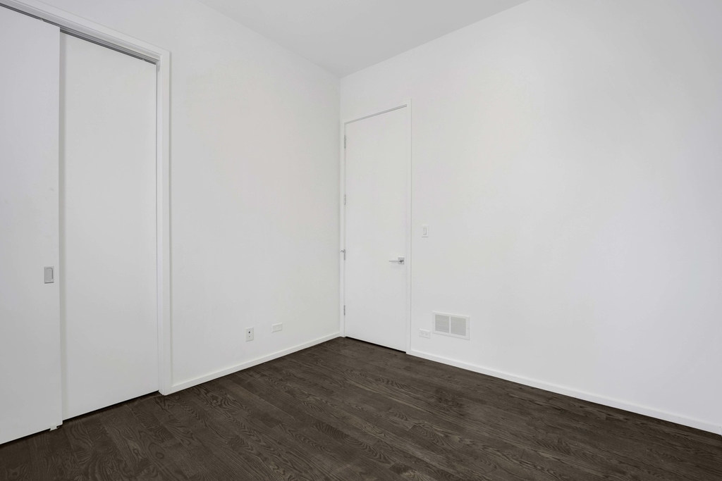 1617 N Ashland Avenue - Photo 13