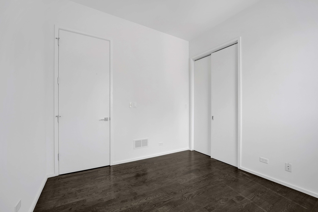 1617 N Ashland Avenue - Photo 11
