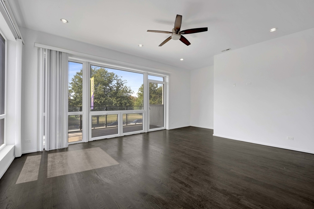 1617 N Ashland Avenue - Photo 7