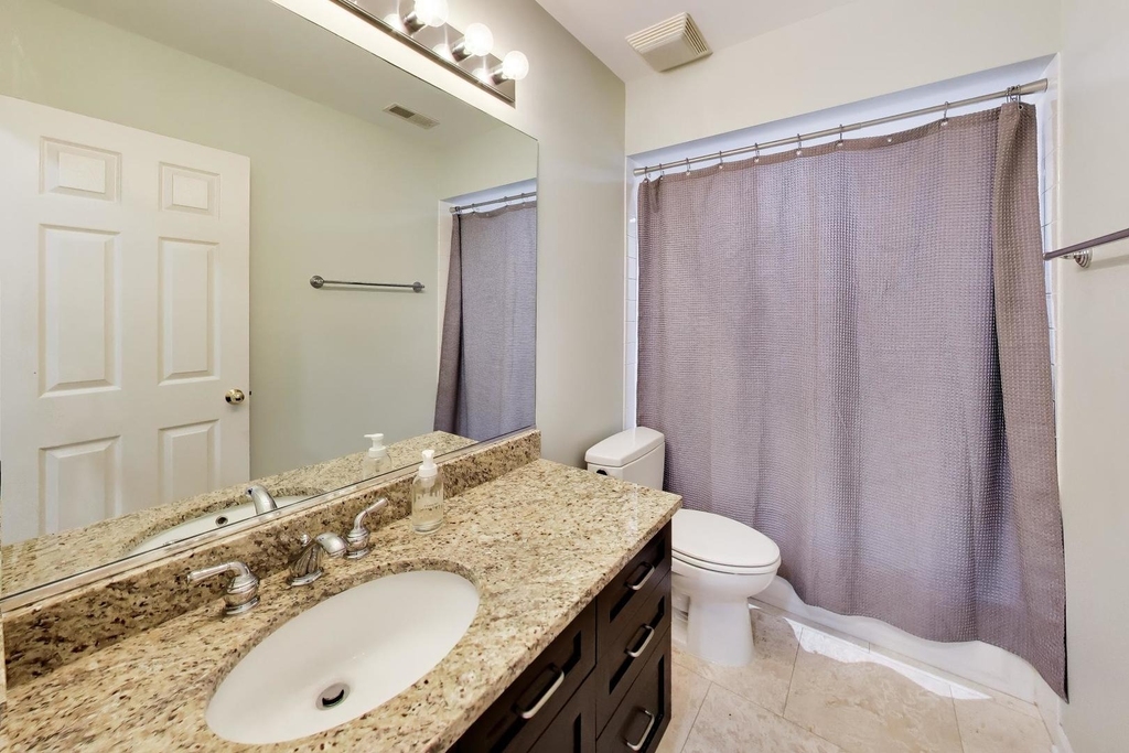 329 W Goethe Street - Photo 40