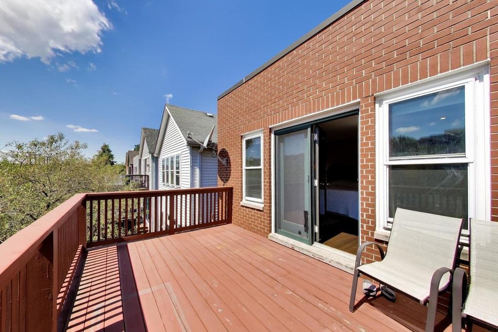 329 W Goethe Street - Photo 20