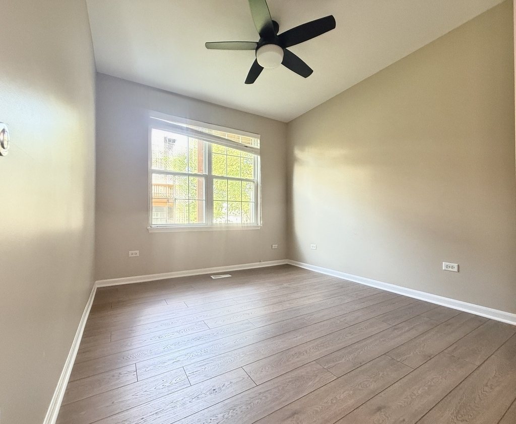 2437 Oneida Lane - Photo 10