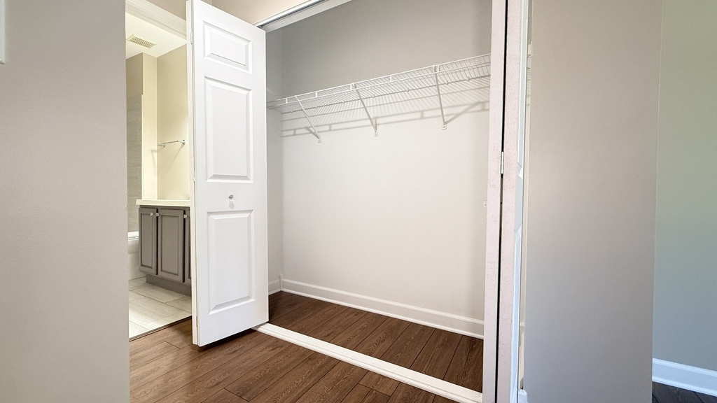 2437 Oneida Lane - Photo 13