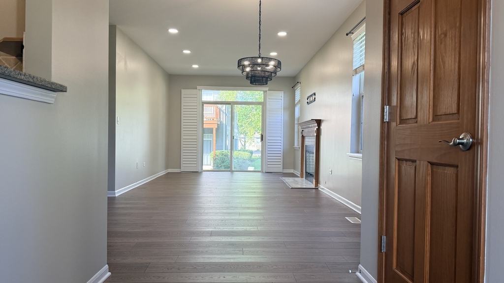 2437 Oneida Lane - Photo 1