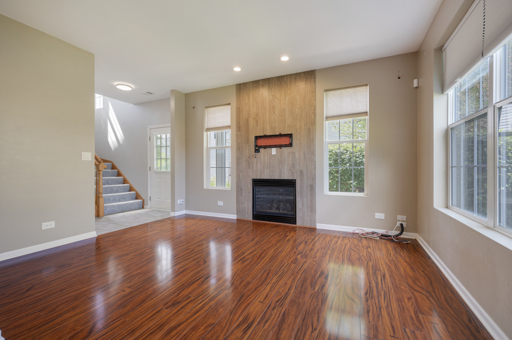 1829 Golden Gate Lane - Photo 3