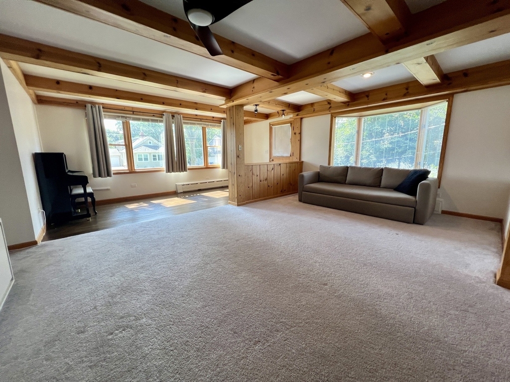 1804 Chapel Court - Photo 5