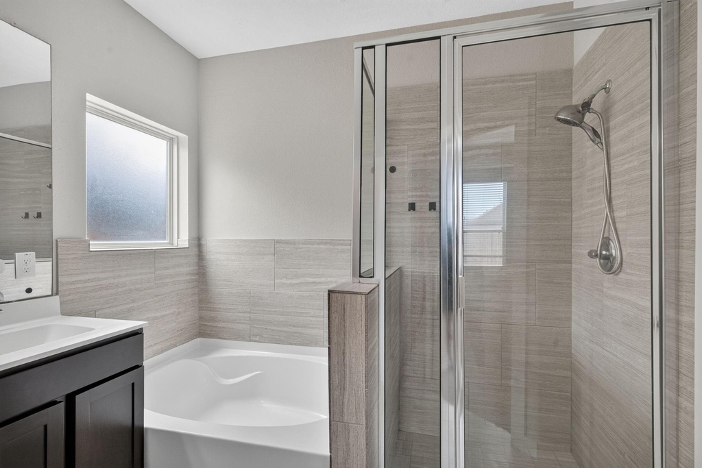 6915 Rosemont Court - Photo 26