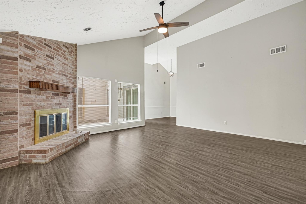 8111 Furlong Lane - Photo 3