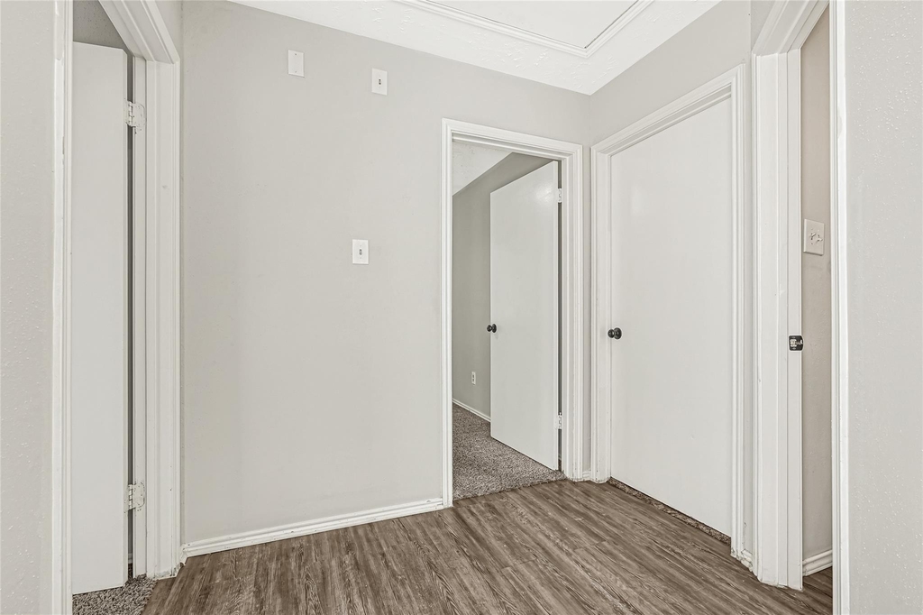 8111 Furlong Lane - Photo 14