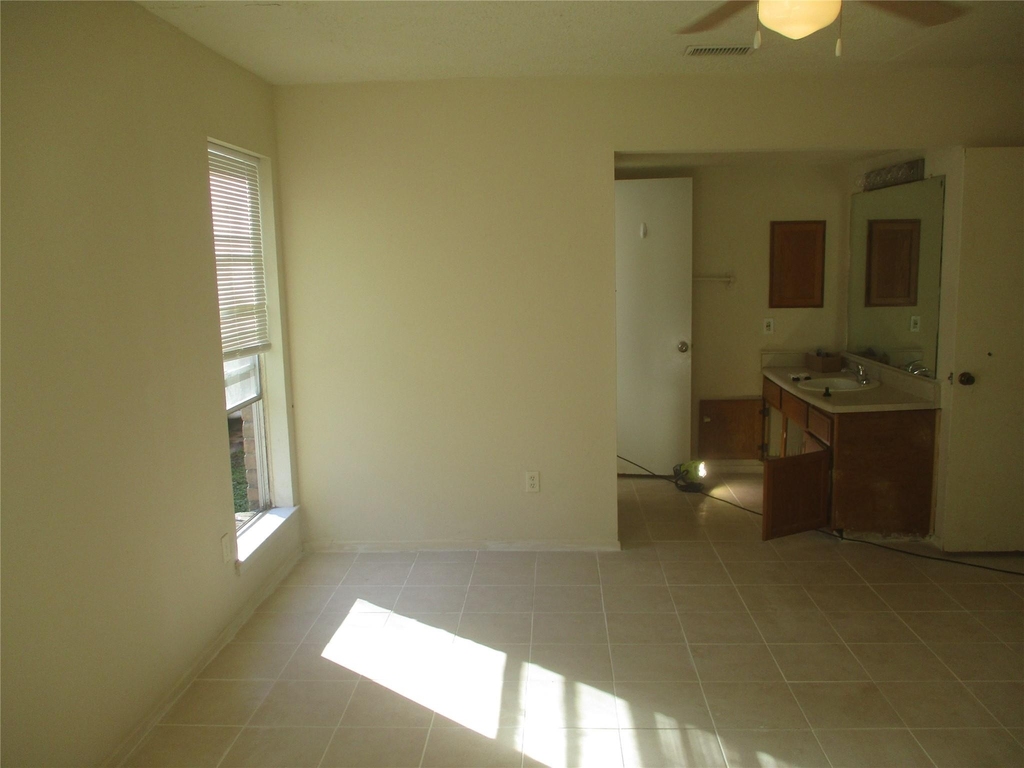 19434 Lazy Valley Drive - Photo 25