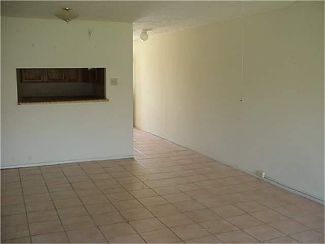 19434 Lazy Valley Drive - Photo 4