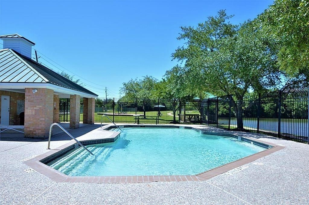 2608 Courtyard Lane - Photo 15