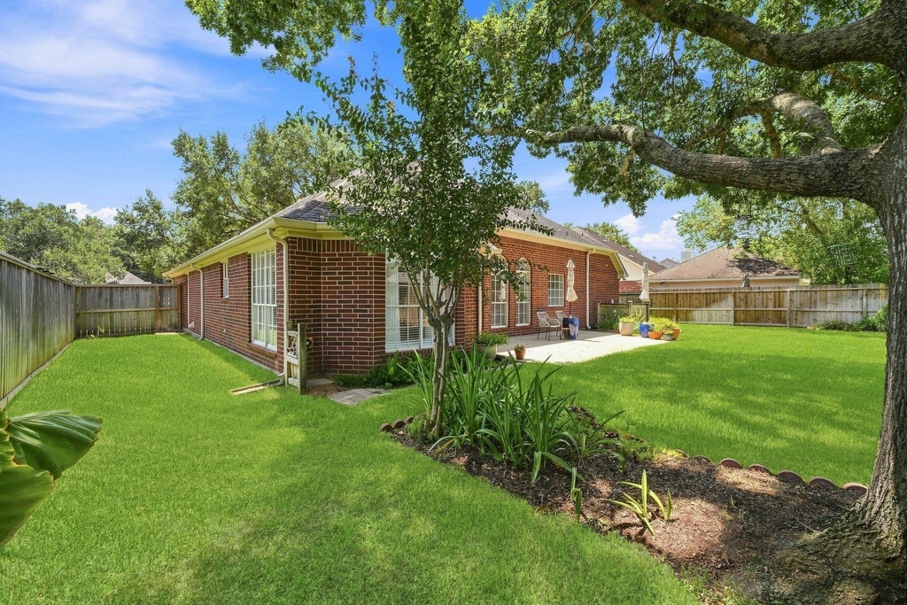 22918 Red River Drive - Photo 30