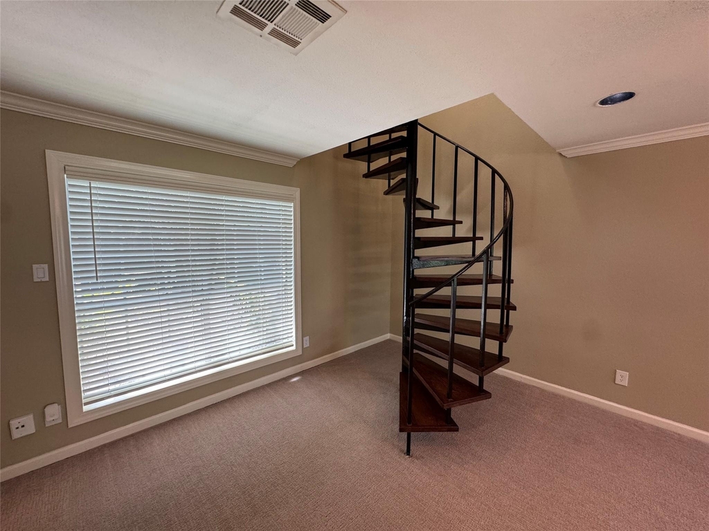 10220 Memorial Drive - Photo 9