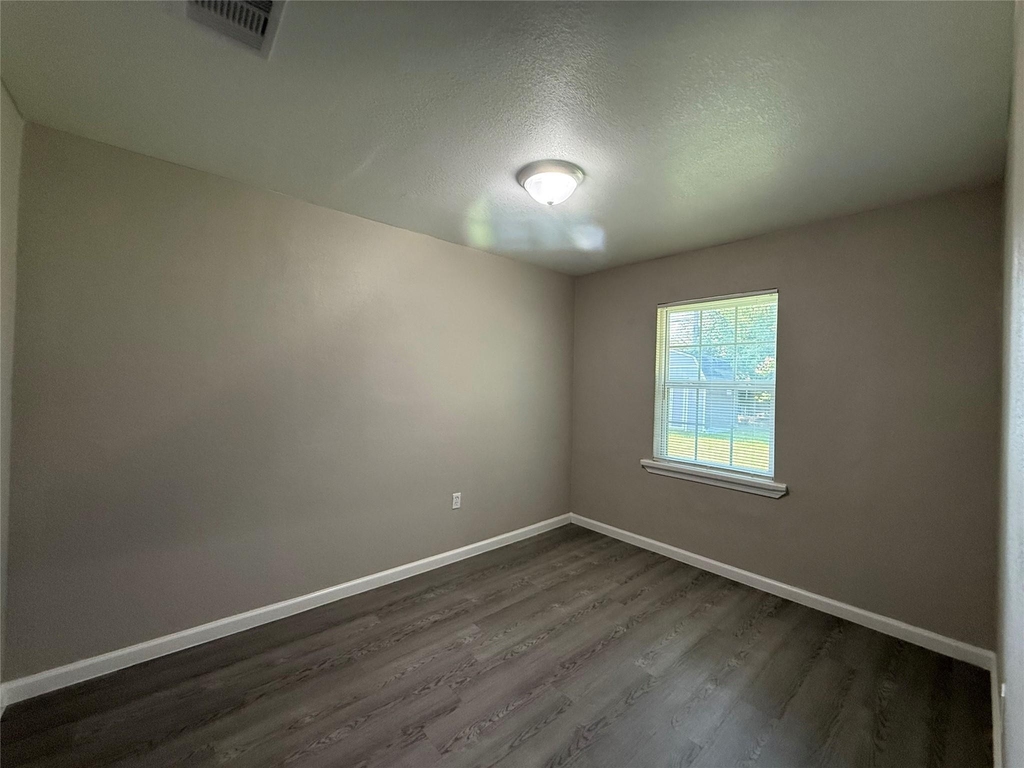 1415 Regal Street - Photo 7