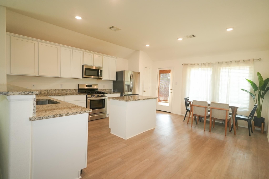 8446 Manta Ray Drive - Photo 11