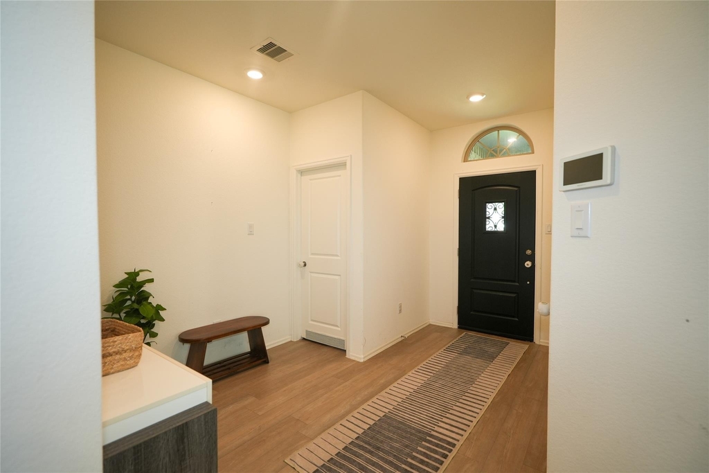 8446 Manta Ray Drive - Photo 4