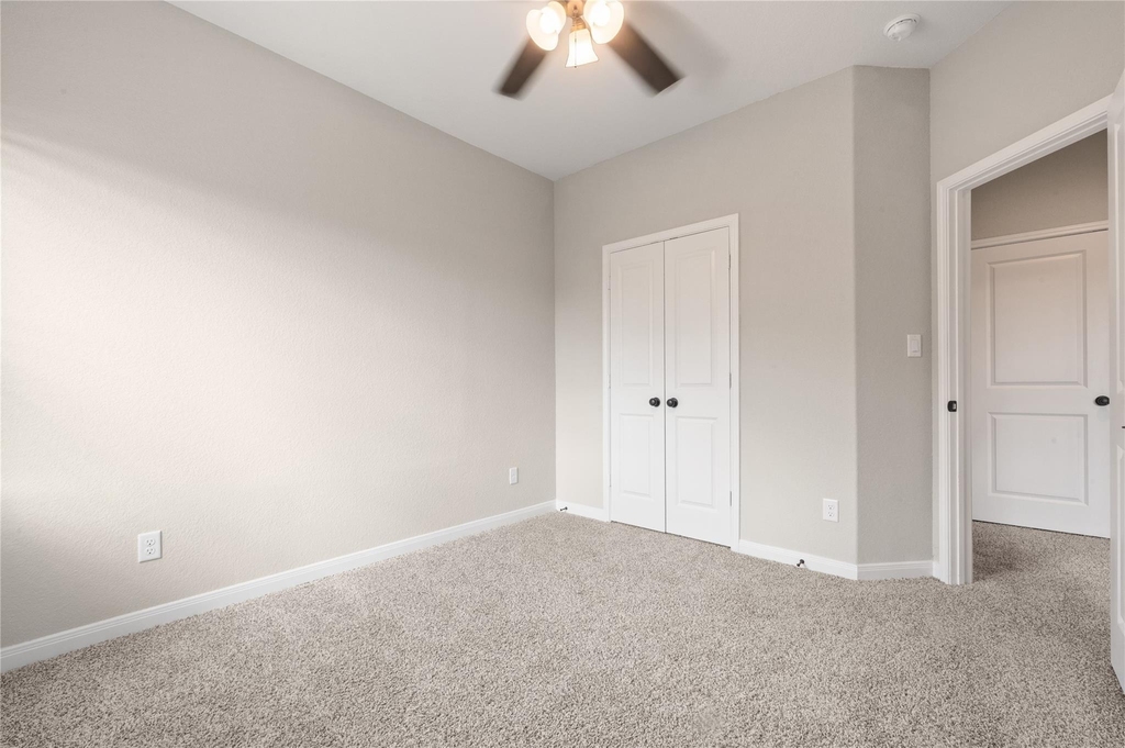 14010 Longstreet Road - Photo 8