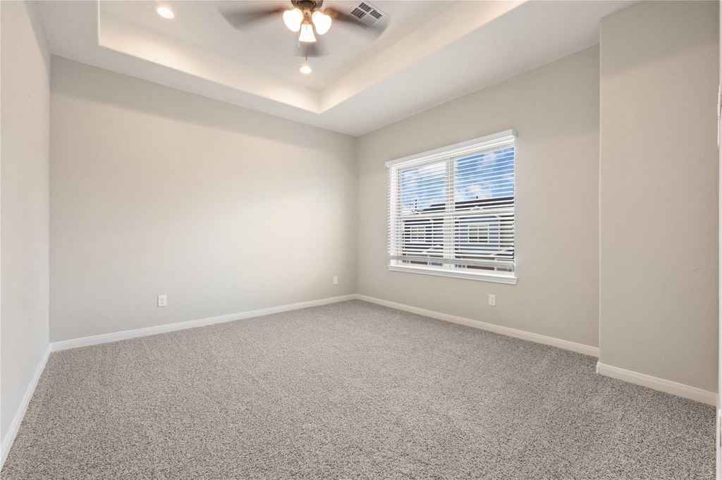 14010 Longstreet Road - Photo 15