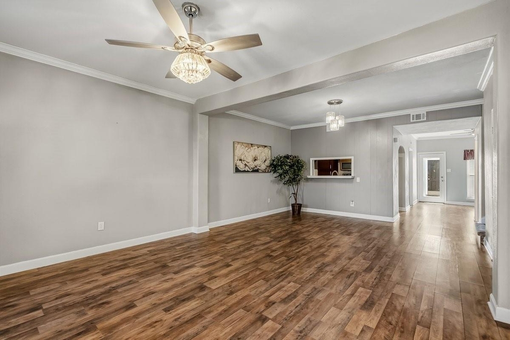 1349 Mardi Lane - Photo 5