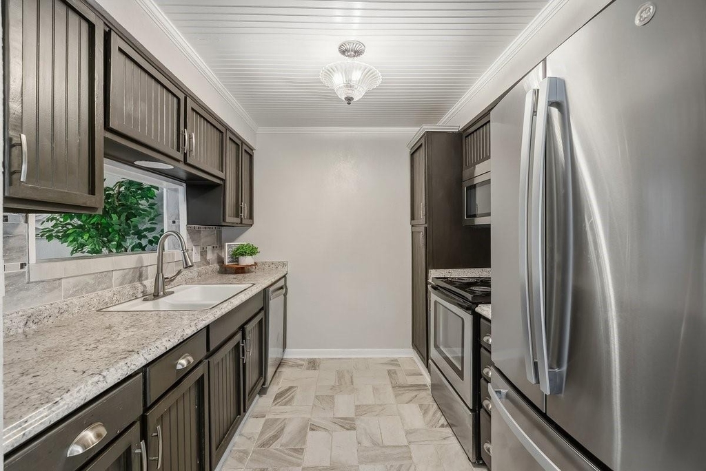 1349 Mardi Lane - Photo 8