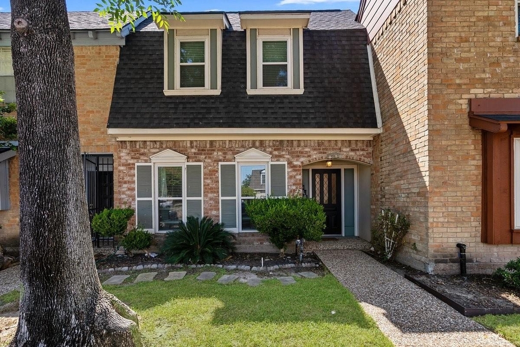 1349 Mardi Lane - Photo 0