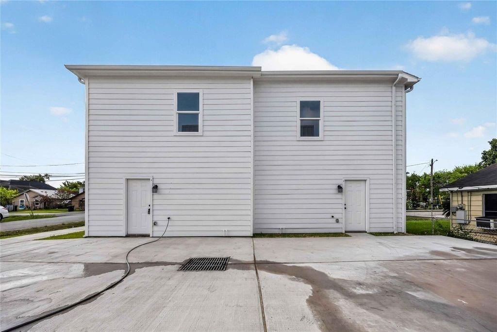 4357 Elmwood Street - Photo 13