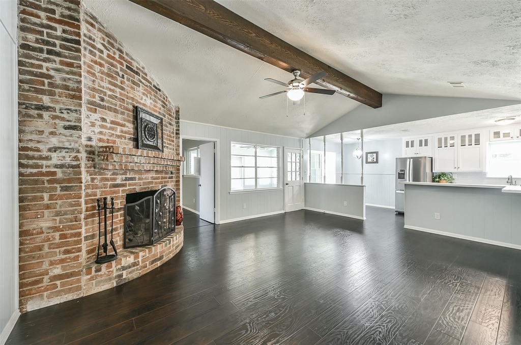 863 Seamaster Drive - Photo 5