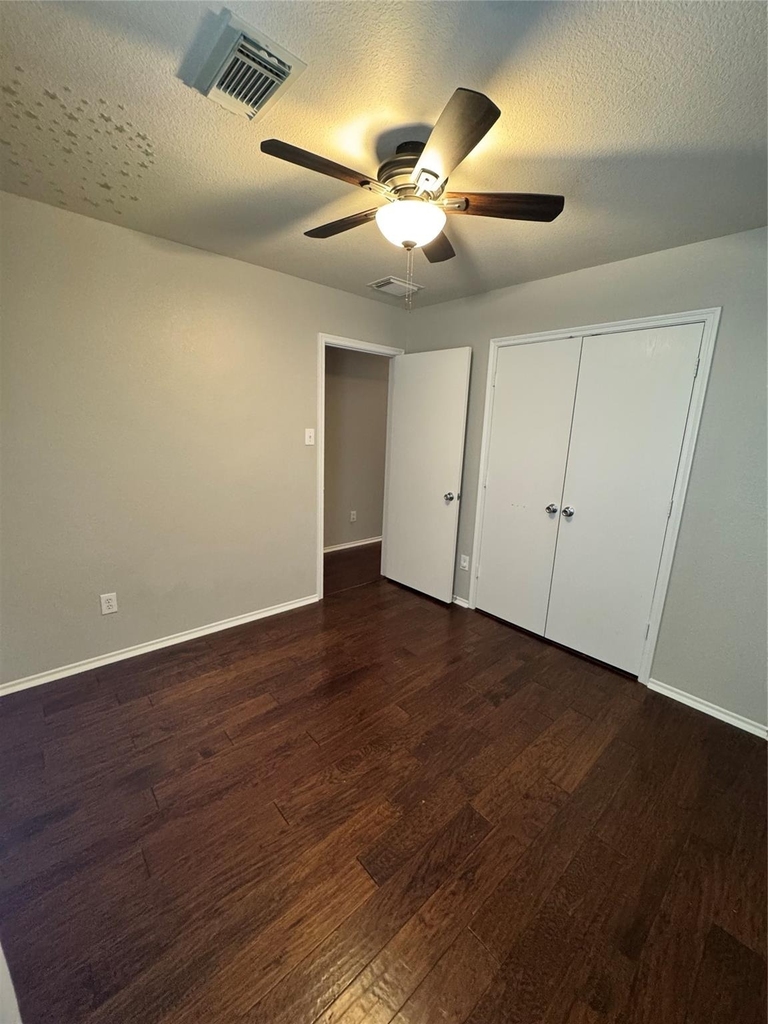 3026 Tall Tree Ridge Way - Photo 3